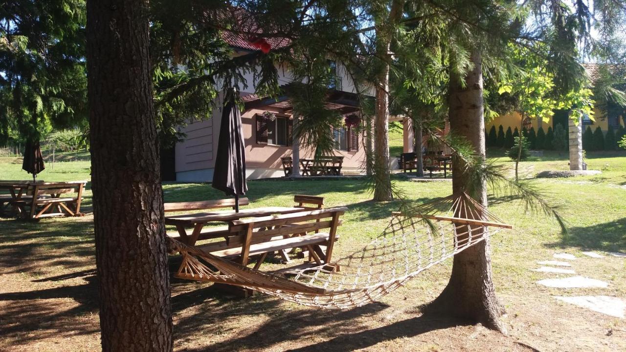 Vila Davidovic-Fruska Gora Mandelos Екстер'єр фото