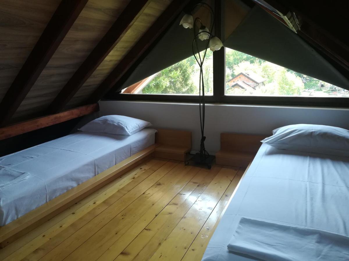 Vila Davidovic-Fruska Gora Mandelos Екстер'єр фото